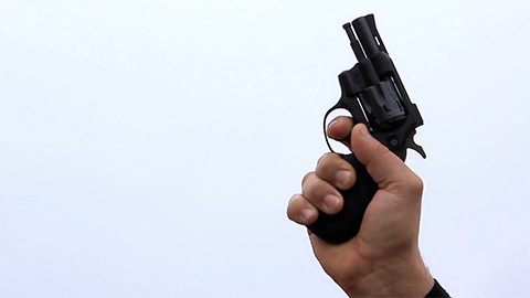 Gyomorideg, körömrágás, dobpergés